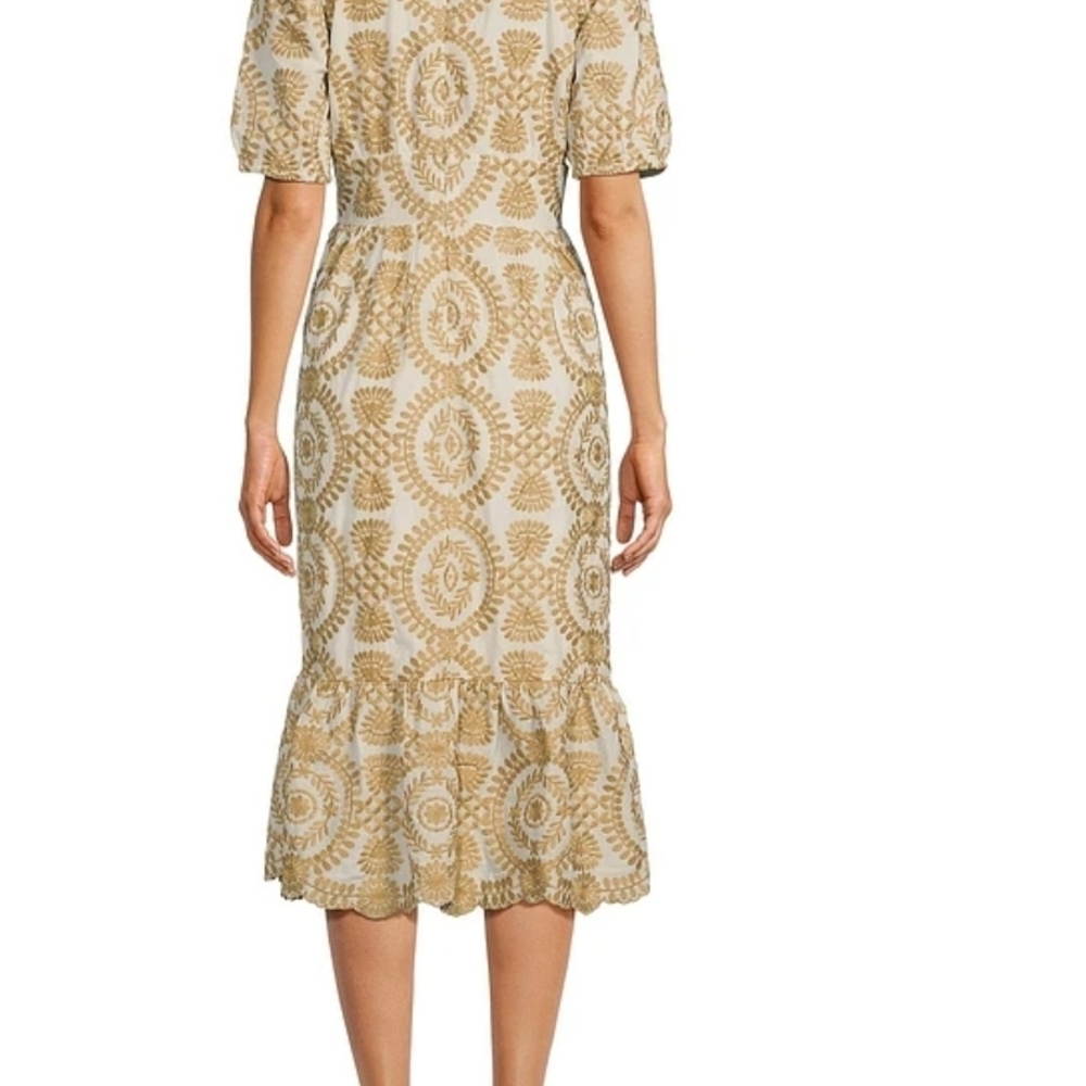 Adelyn Rae Gold and Cream Midi Dress - Picture 4 of 9